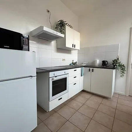 Apartment Laeken : Cocon Chaleureux & Confort Brussels